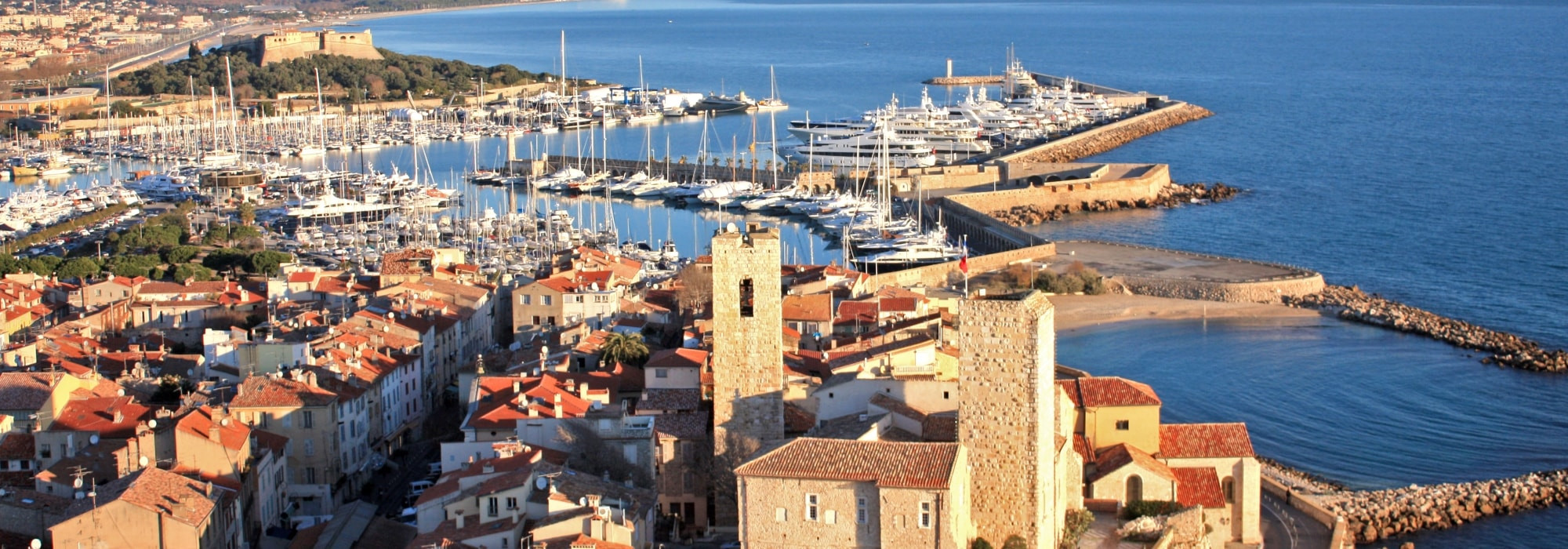 Les 5 lieux incontournables à Antibes